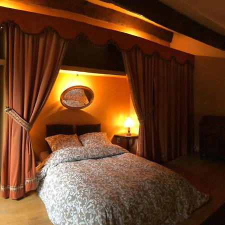 L'Oree Des Bois Courpiere Ngoại thất bức ảnh
